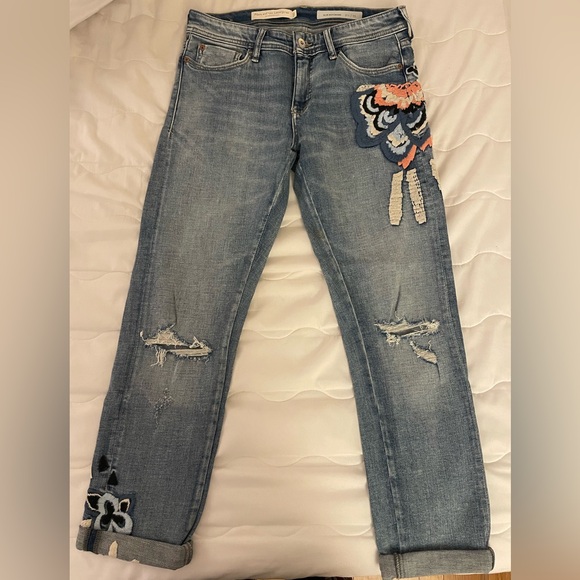 PILCRO Embroidered High-Rise Relaxed Jeans - Blue - Size 25 - Picture 5 of 15